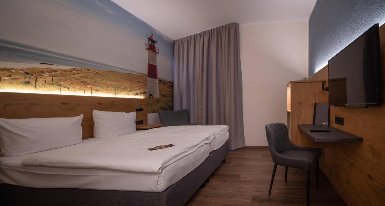 Hotel Stadt アウリッヒ エクステリア 写真